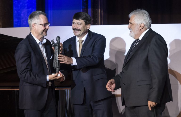 barabási bolyai prize