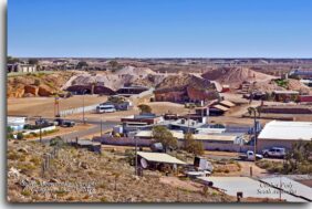 Coober Pedy underground homes - Australian opal