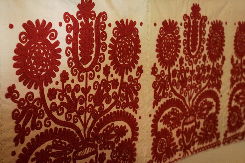 Kalotaszeg embroidery