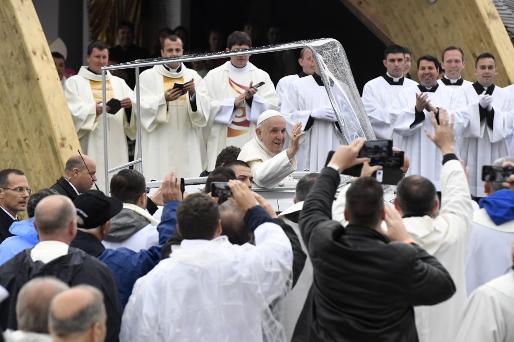 Визит Папы Франциска в Румынию