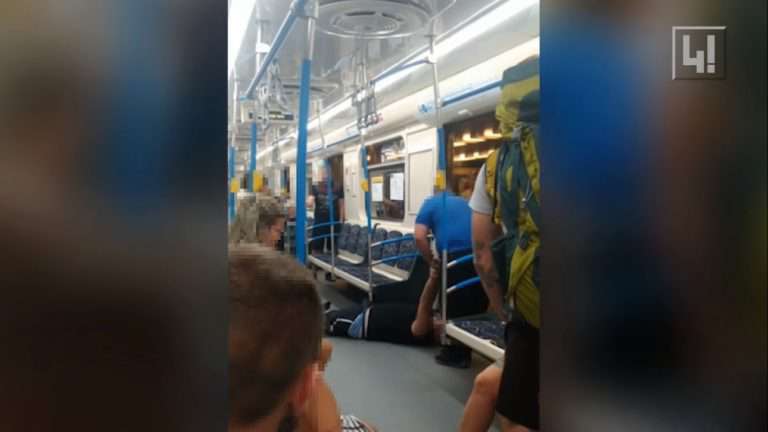 m3 unconscious man metro budapest