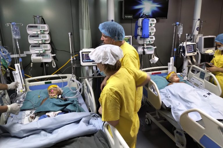 Hungarian doctors successfully separate Siamese twins conjoined at head