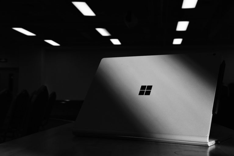 Microsoft लैपटॉप