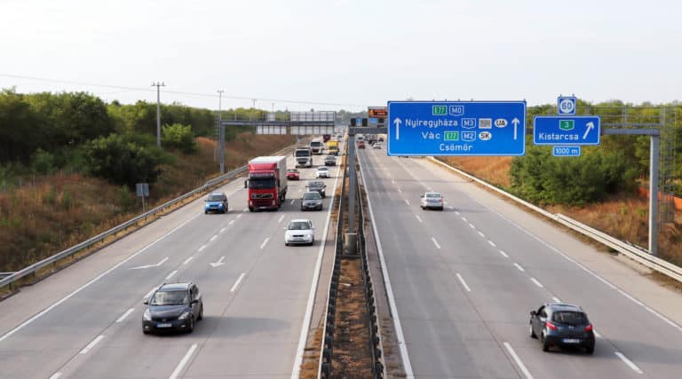 M0 Hungary Budapest traffic cars transport hungarian motorway