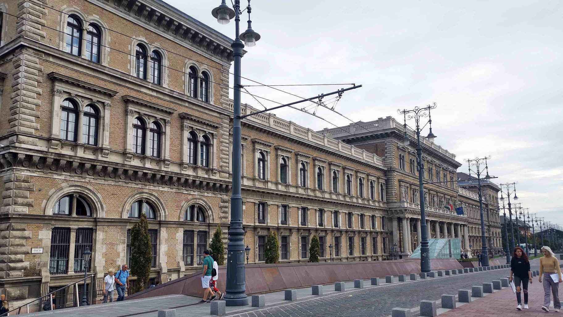 布达佩斯匈牙利科维努斯大学