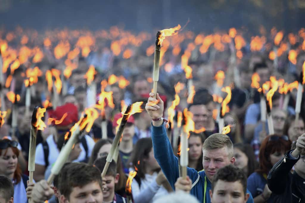 2019 October 22 Traditional torch-lit march in Budapest 1956