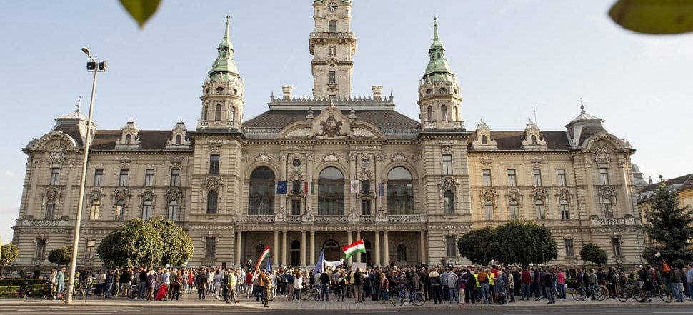 demonstration in győr