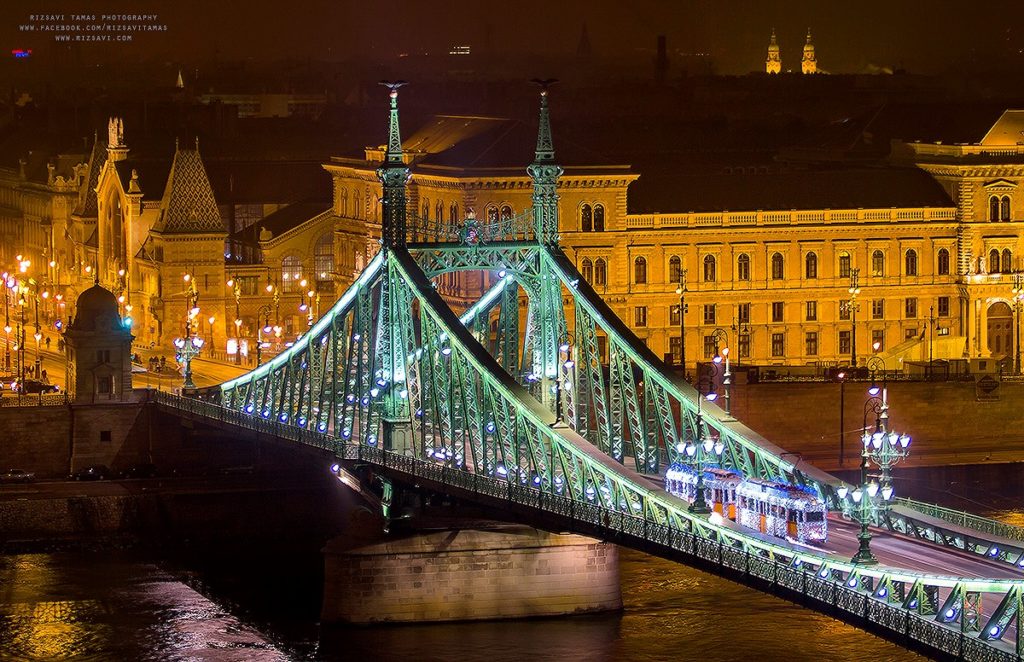 puente de la libertad budapest