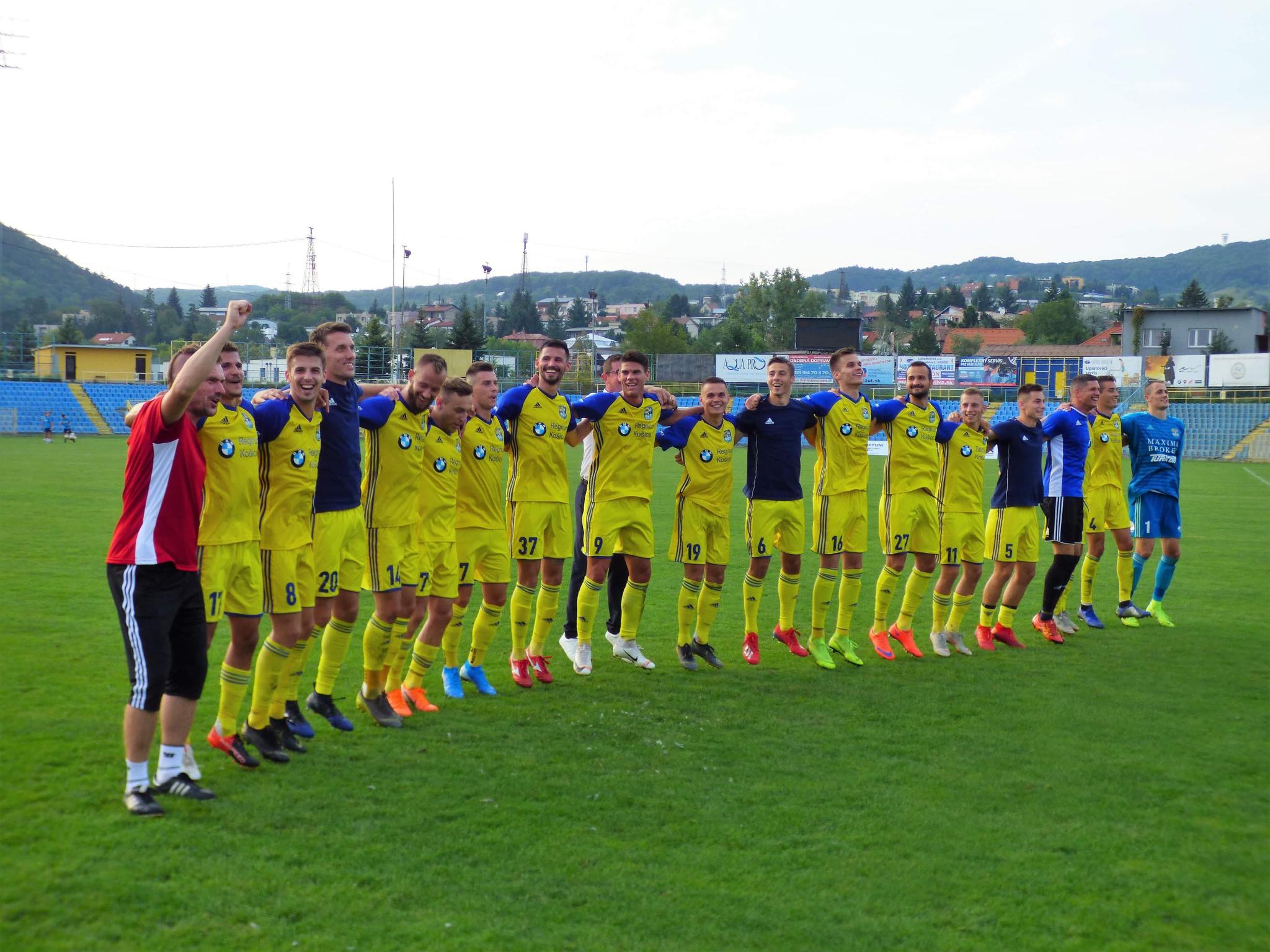 FC Košice, Slovensko, Maďarsko, fotbal