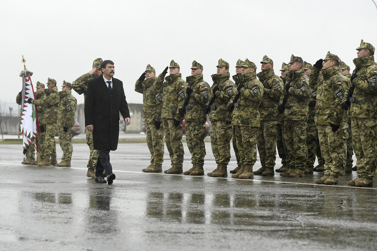 Косово-Венгрия-армия-силы обороны-НАТО