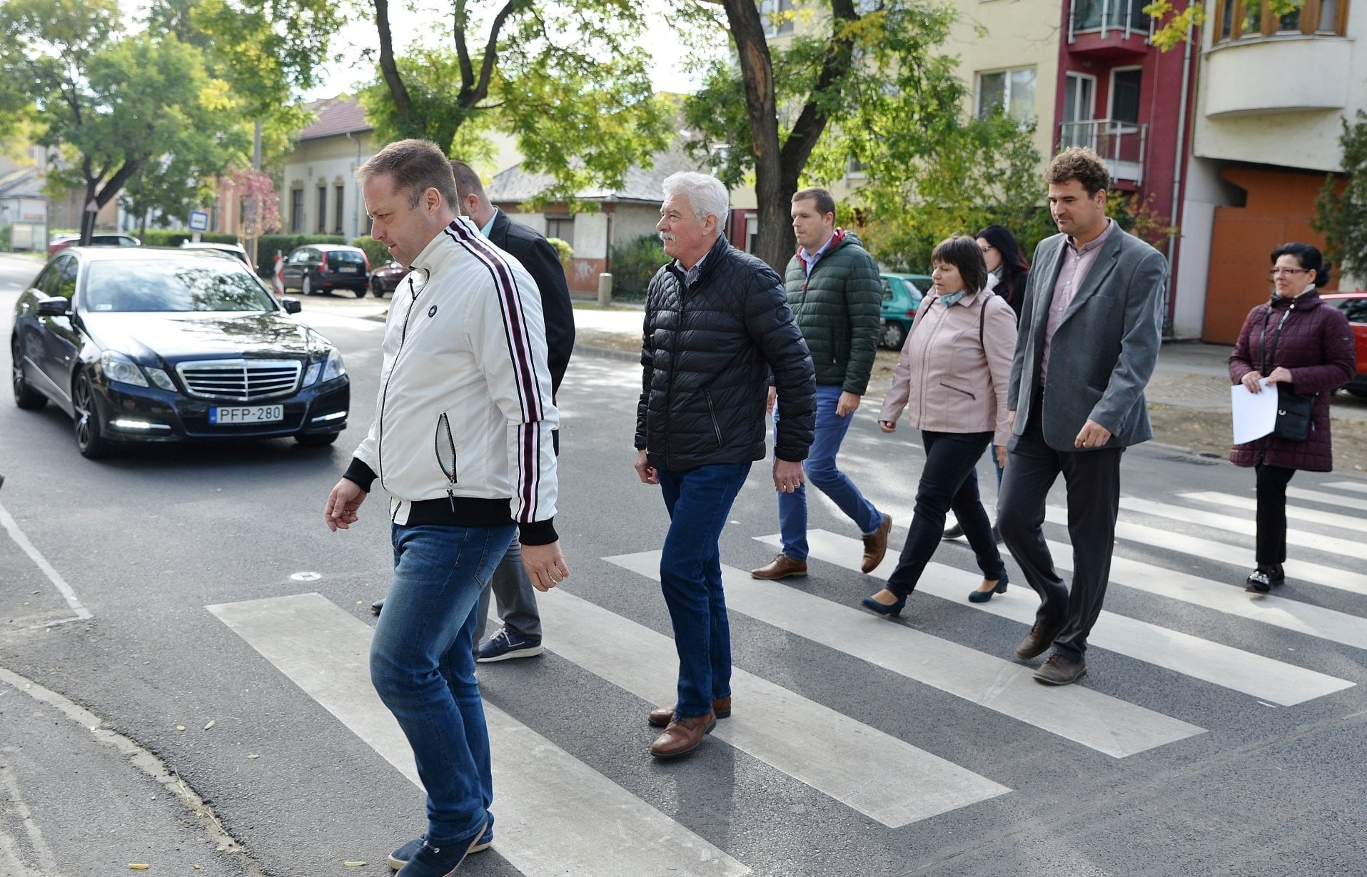 intelligenter Fußgängerüberweg, Ungarn, Budapest