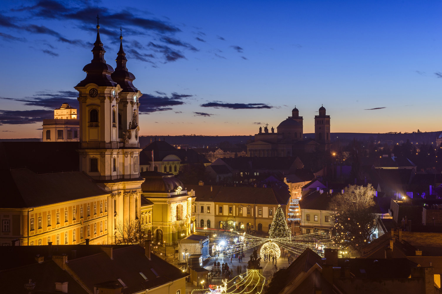 božićna svjetla u mađarskoj