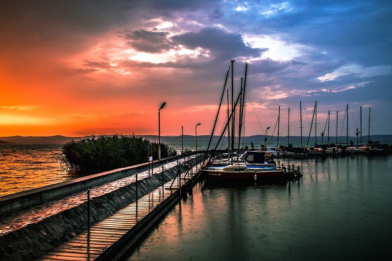 zamárdi dock ships sunset