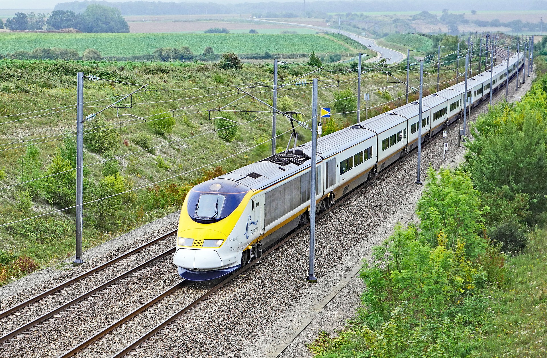 швидкісний поїзд, Угорщина, Колошвар