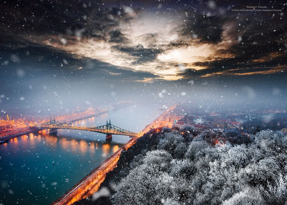 мост свободы зимой