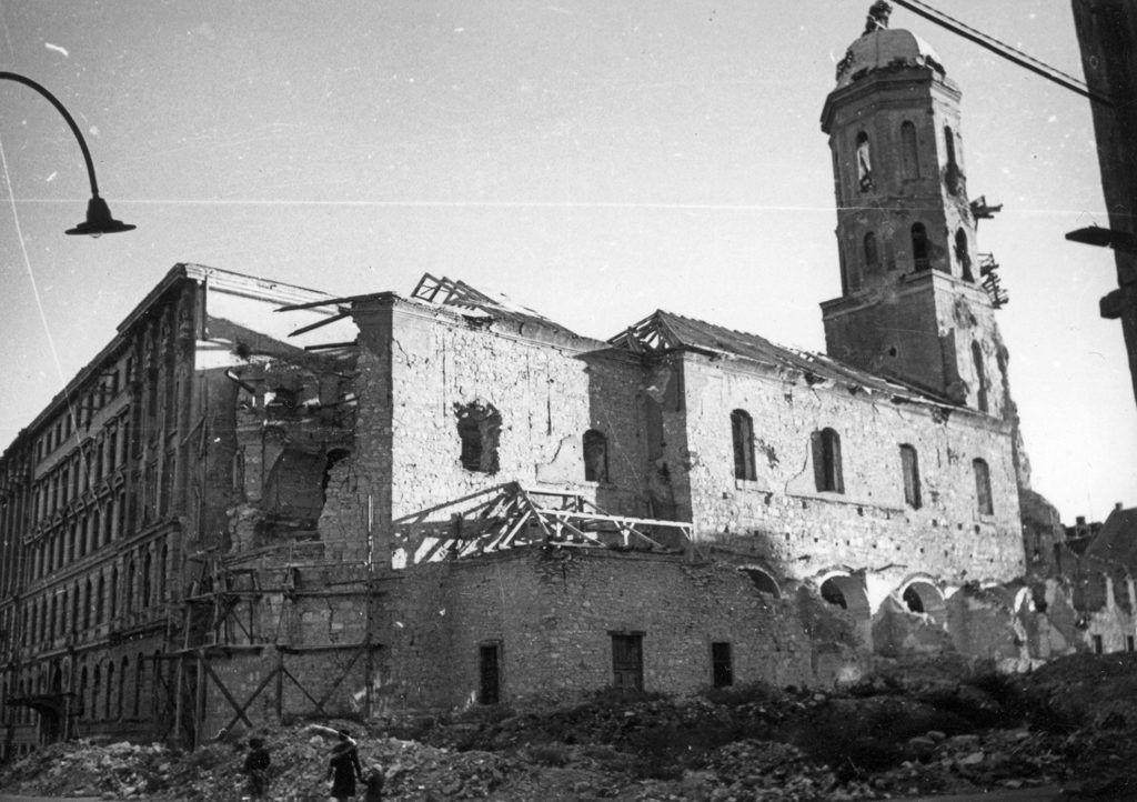Église Marie-Madeleine 1945