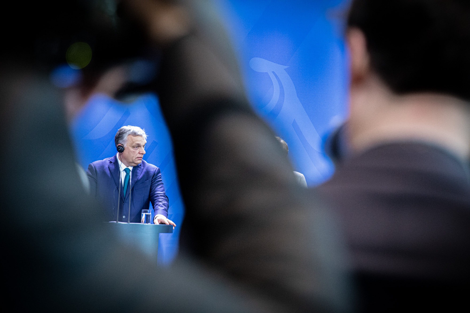 Orbán im Schatten