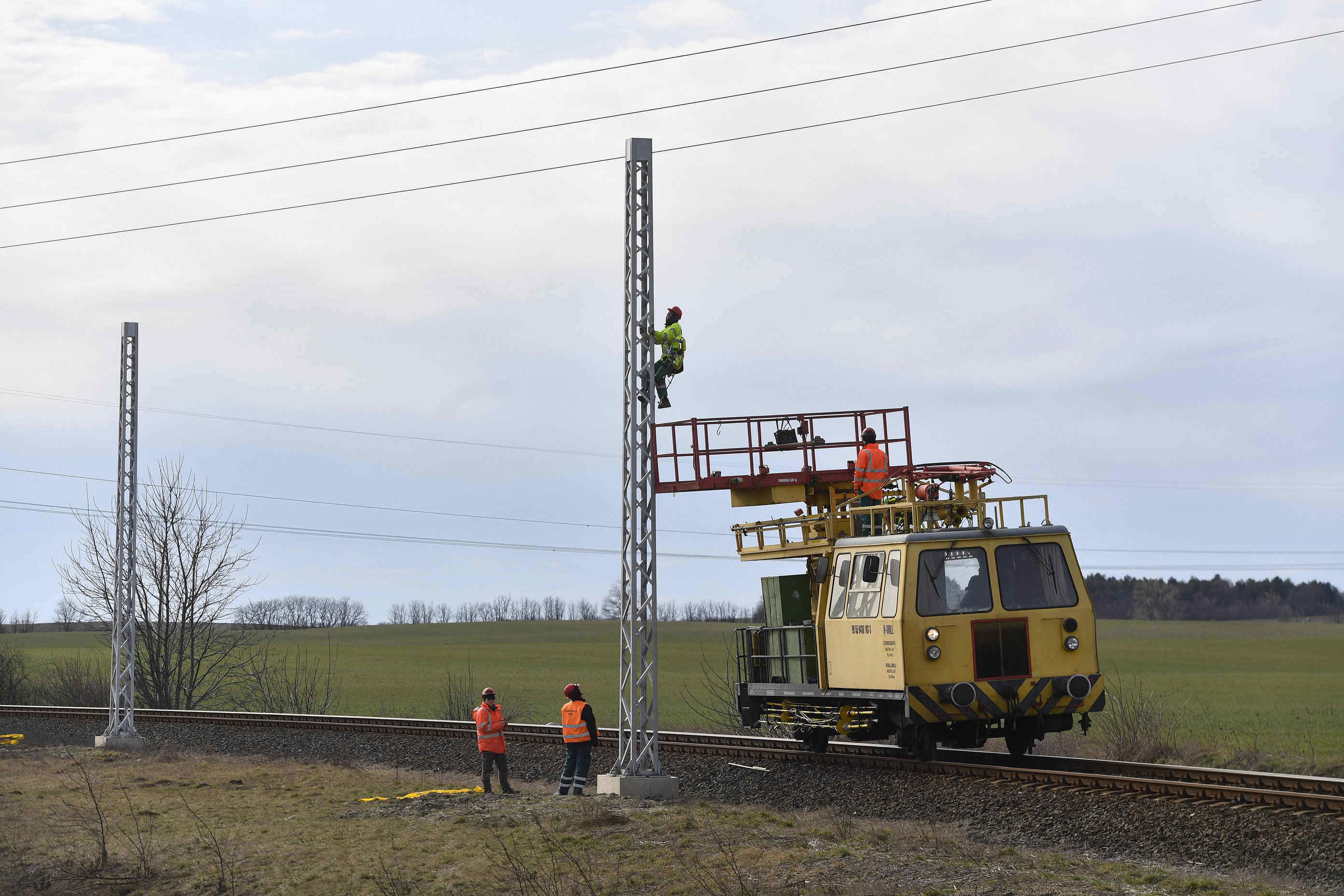 worker railway