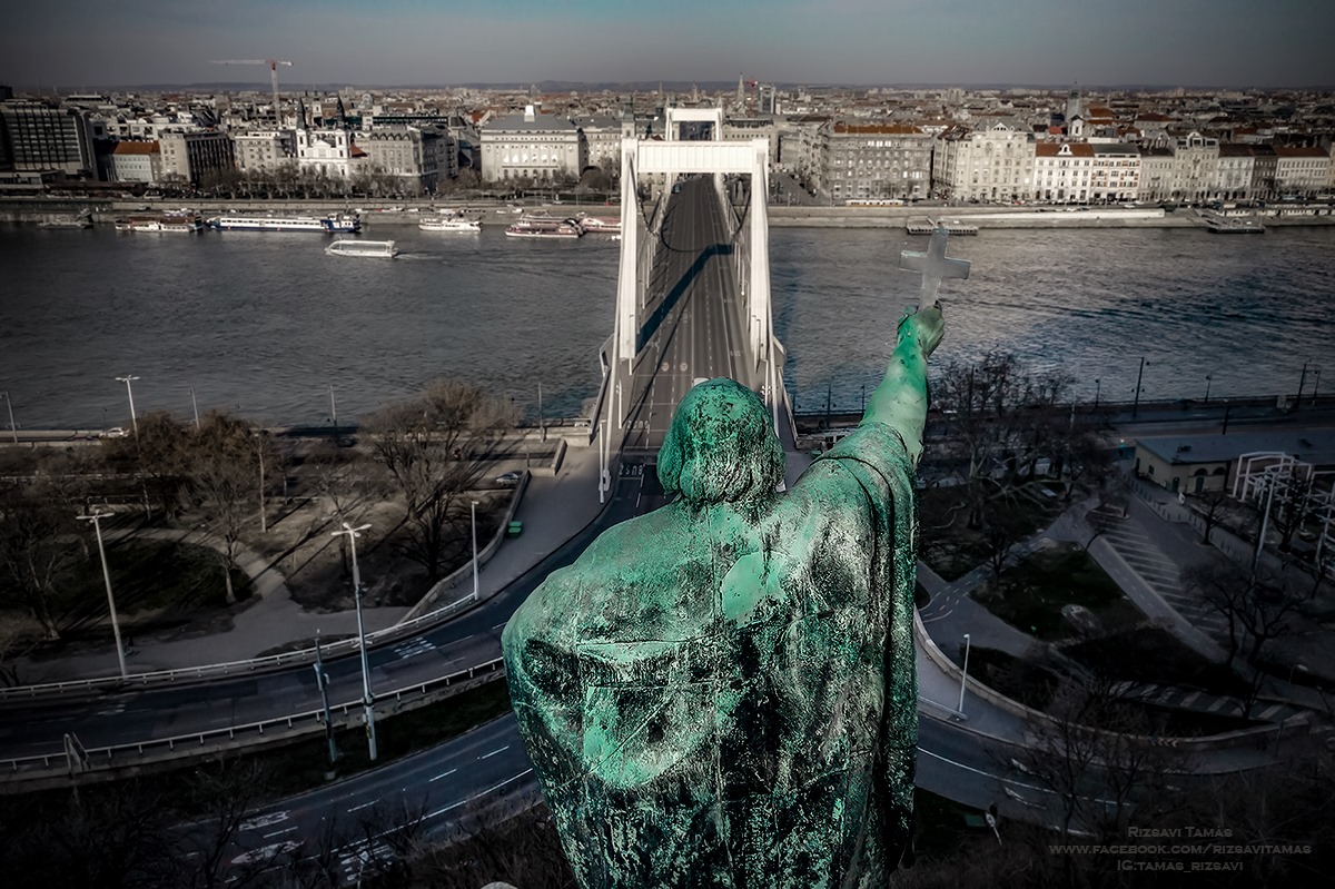 Prázdná Budapešť