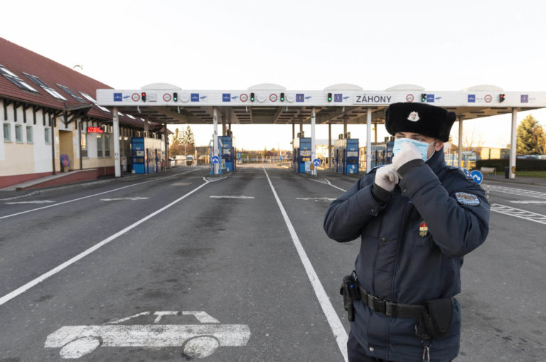 coronavirus border patrol