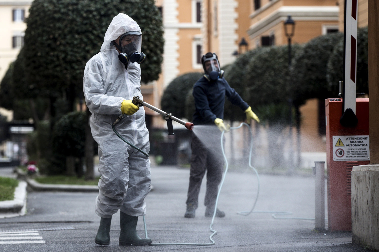 čištění koronaviru itálie