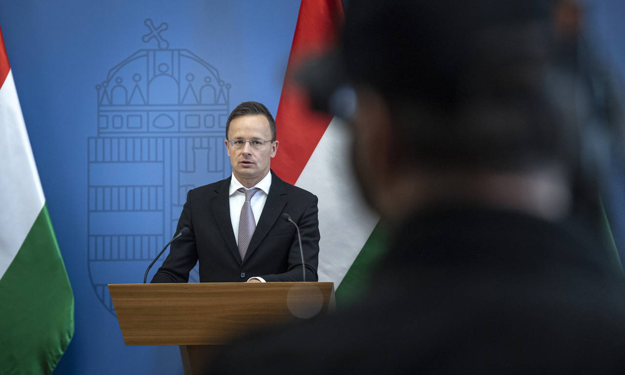 Foreign minister Szijjártó