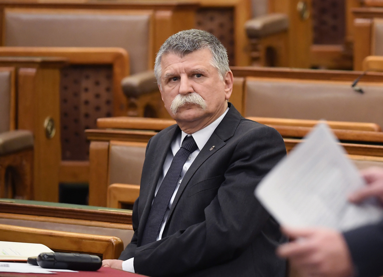Orador Hungría oposición coronavirus