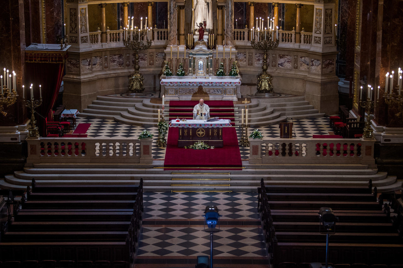 Венгрия-католическая церковь