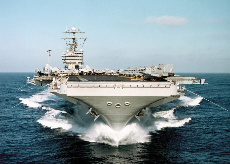 美國陸軍航空母艦