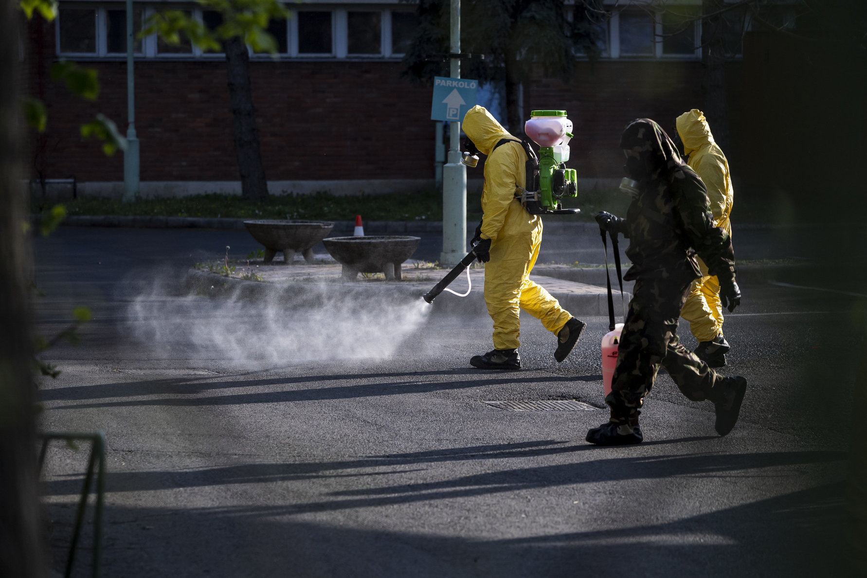 coronavirus cleaning