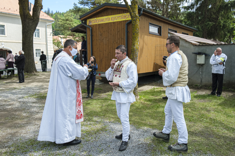 Koronavírus-Csíksomlyói búcsú-szentmise-mass