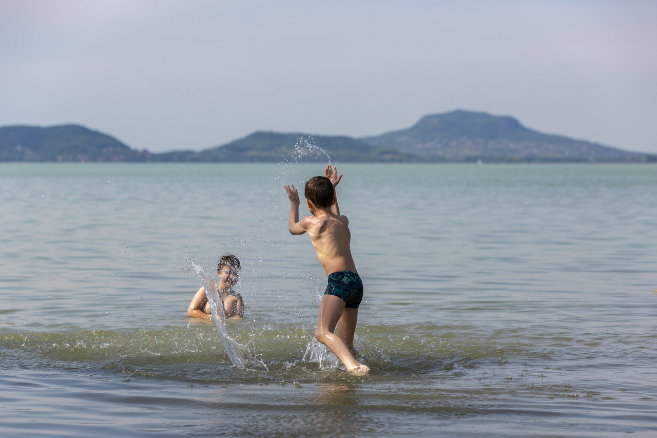 Lake-Balaton-beach