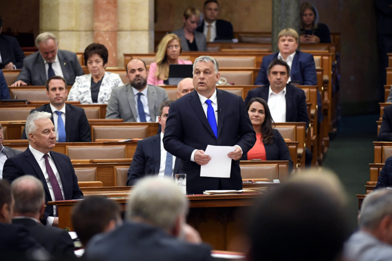 orbán in the parliament