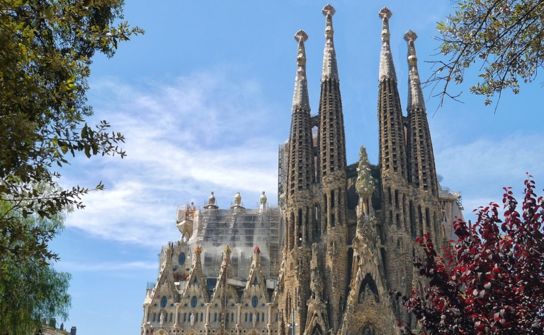 sagrada-familia-barcelona