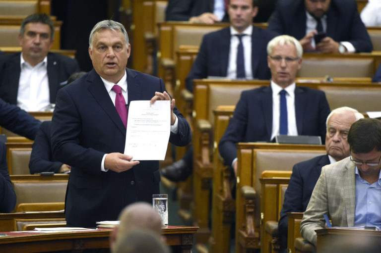 ORBÁN فيكتور