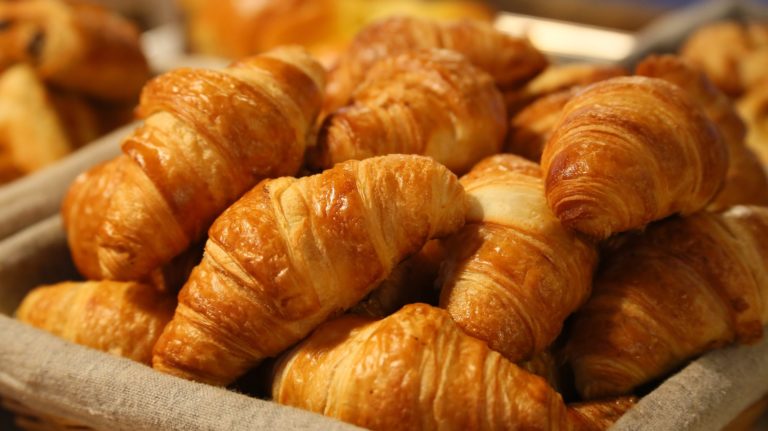 croissant, Hungary