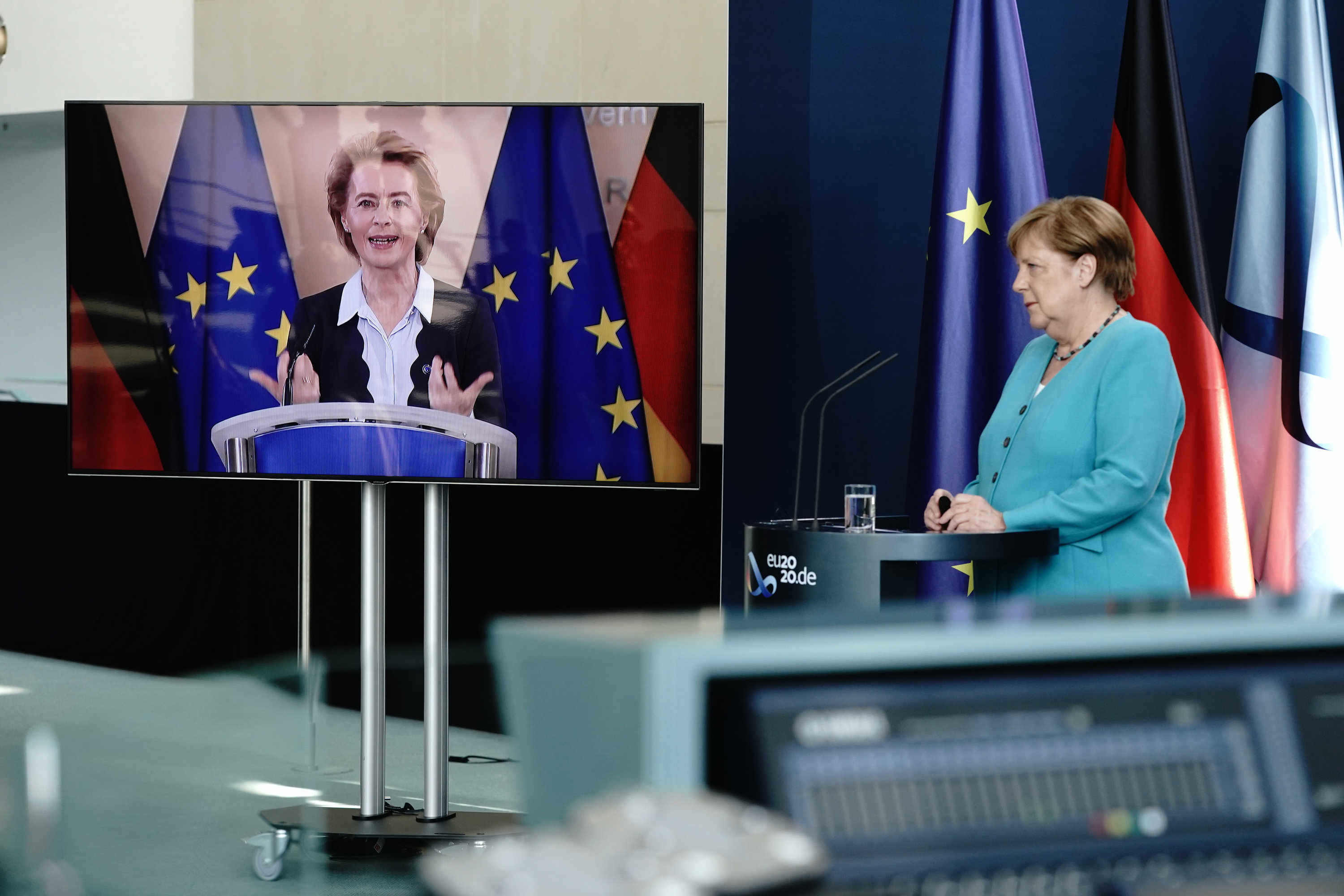 Merkel von der Leyen