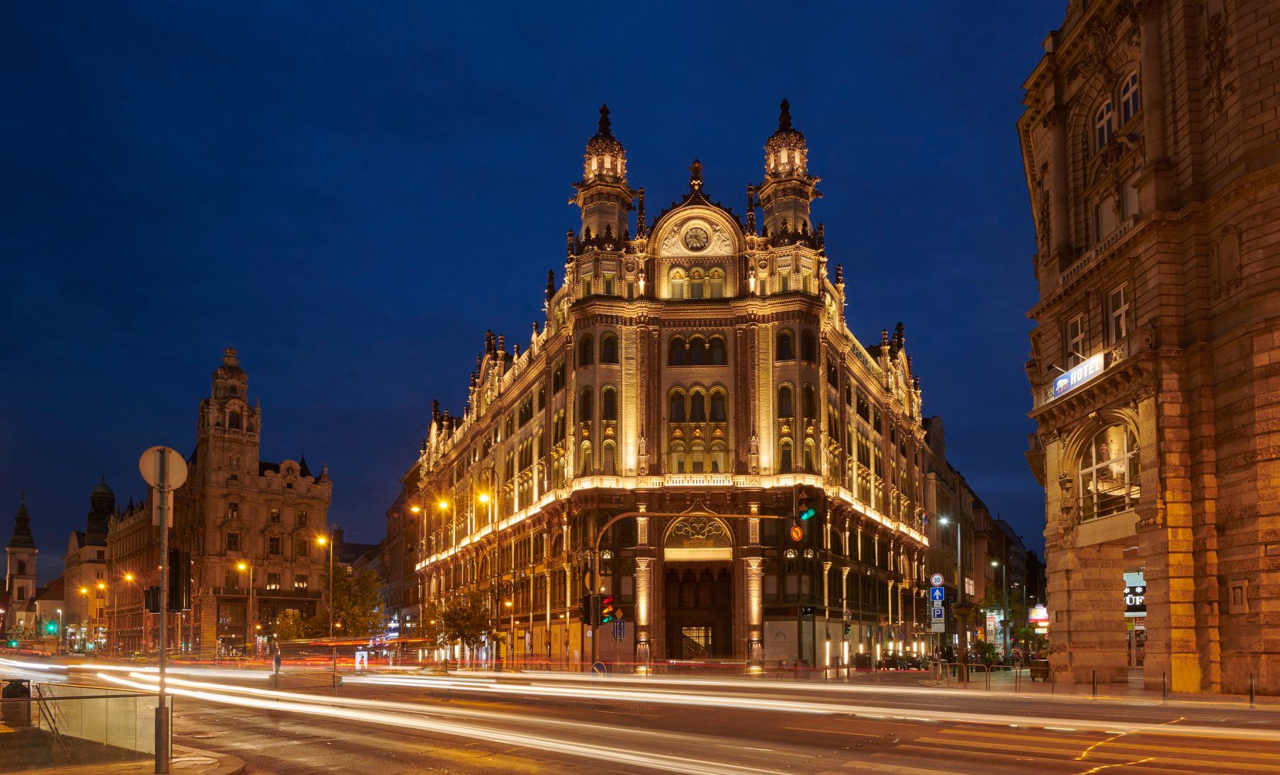 Budapest, Parisian Court, Hungary