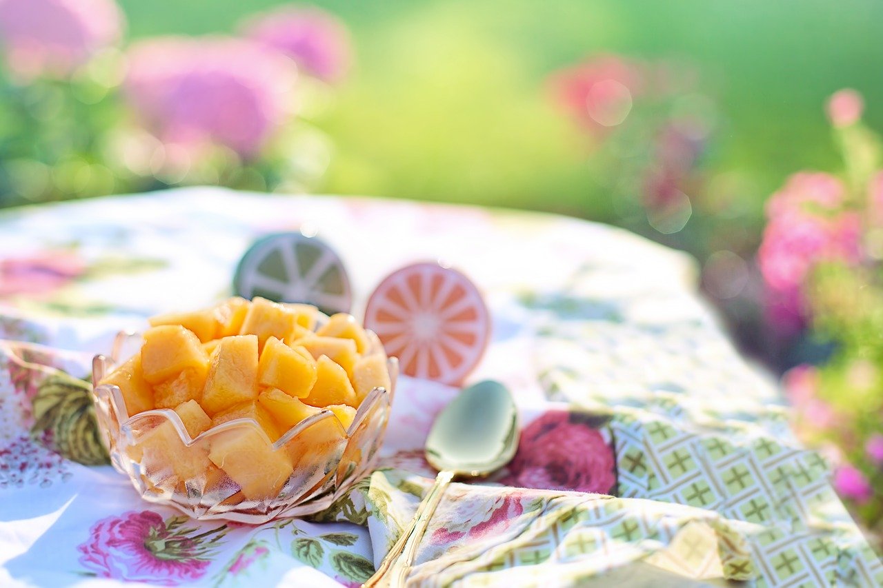 cantaloupe fruit soup