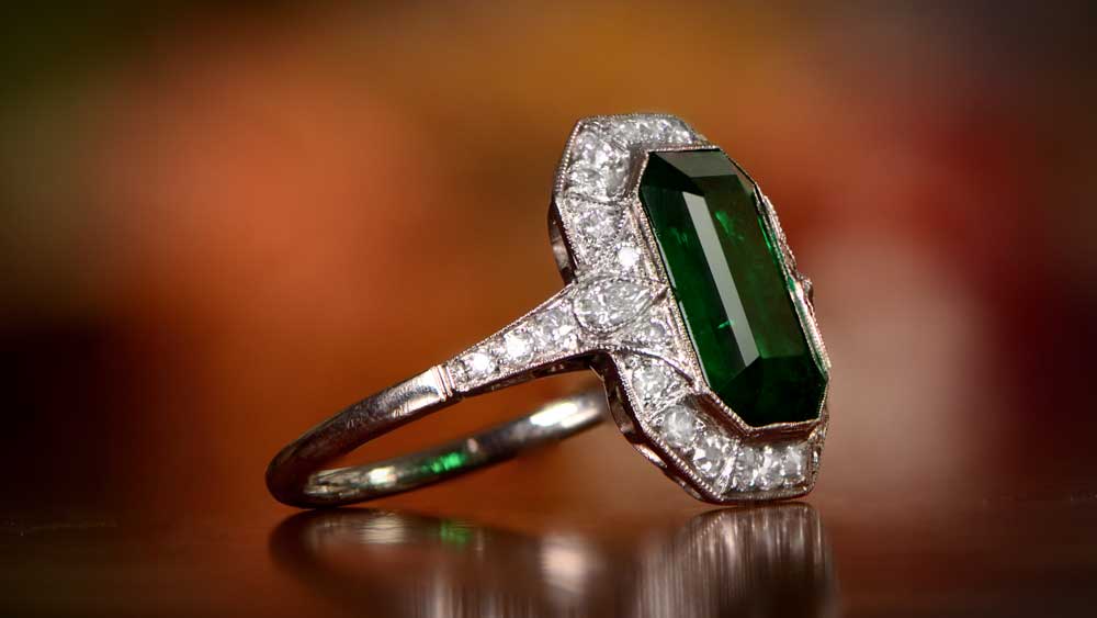 Blog-Emerald-Ring-12322-Artistic-Side