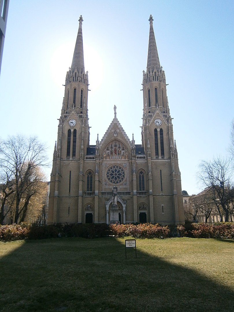 Church, Rózsák Square