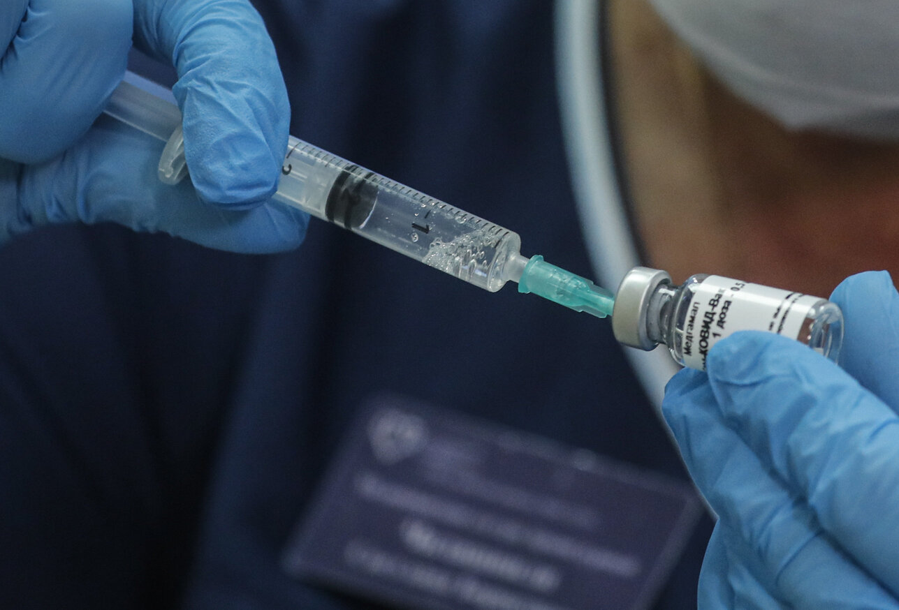 vakcína proti koronaviru Rusko
