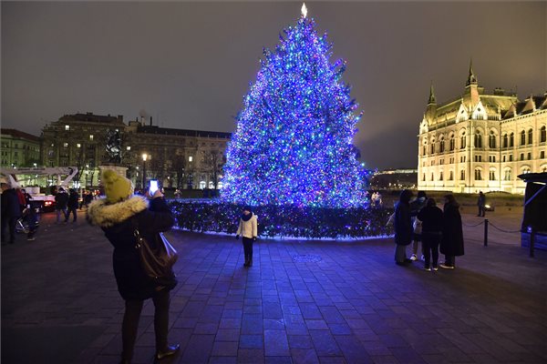 Christmas tree ofHungary Kossuth Square