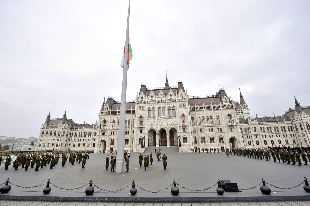 Today Hungary marks 1956 anniversary, national day of mourning