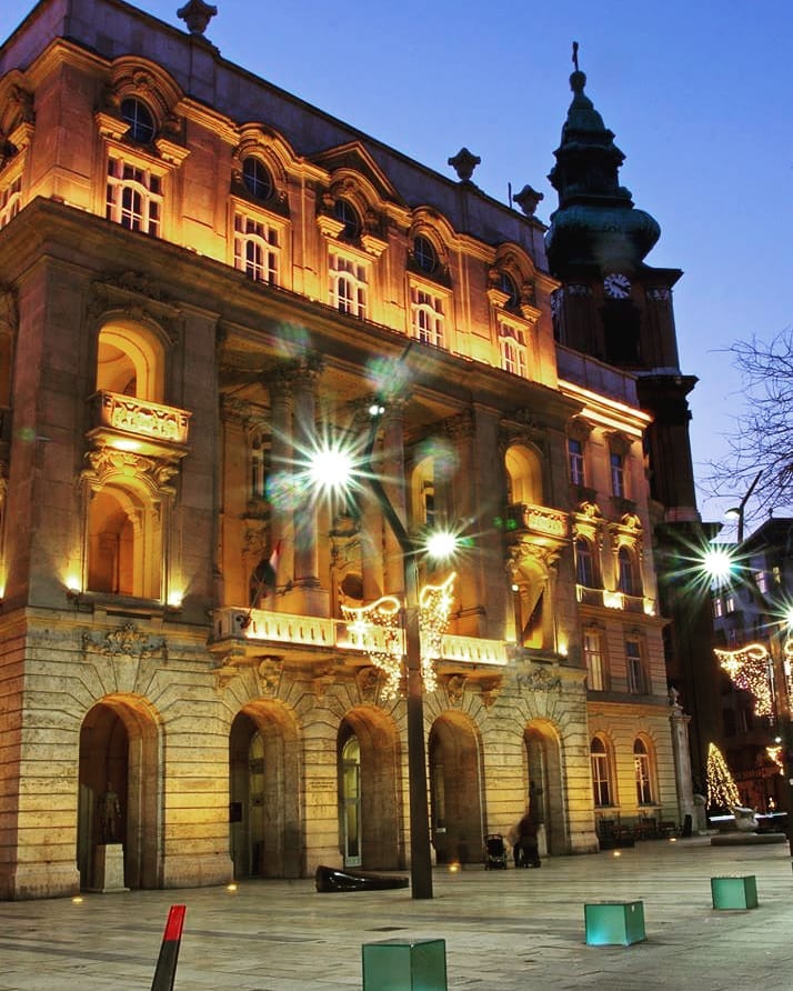 Eötvös LorĂ¡nd University
