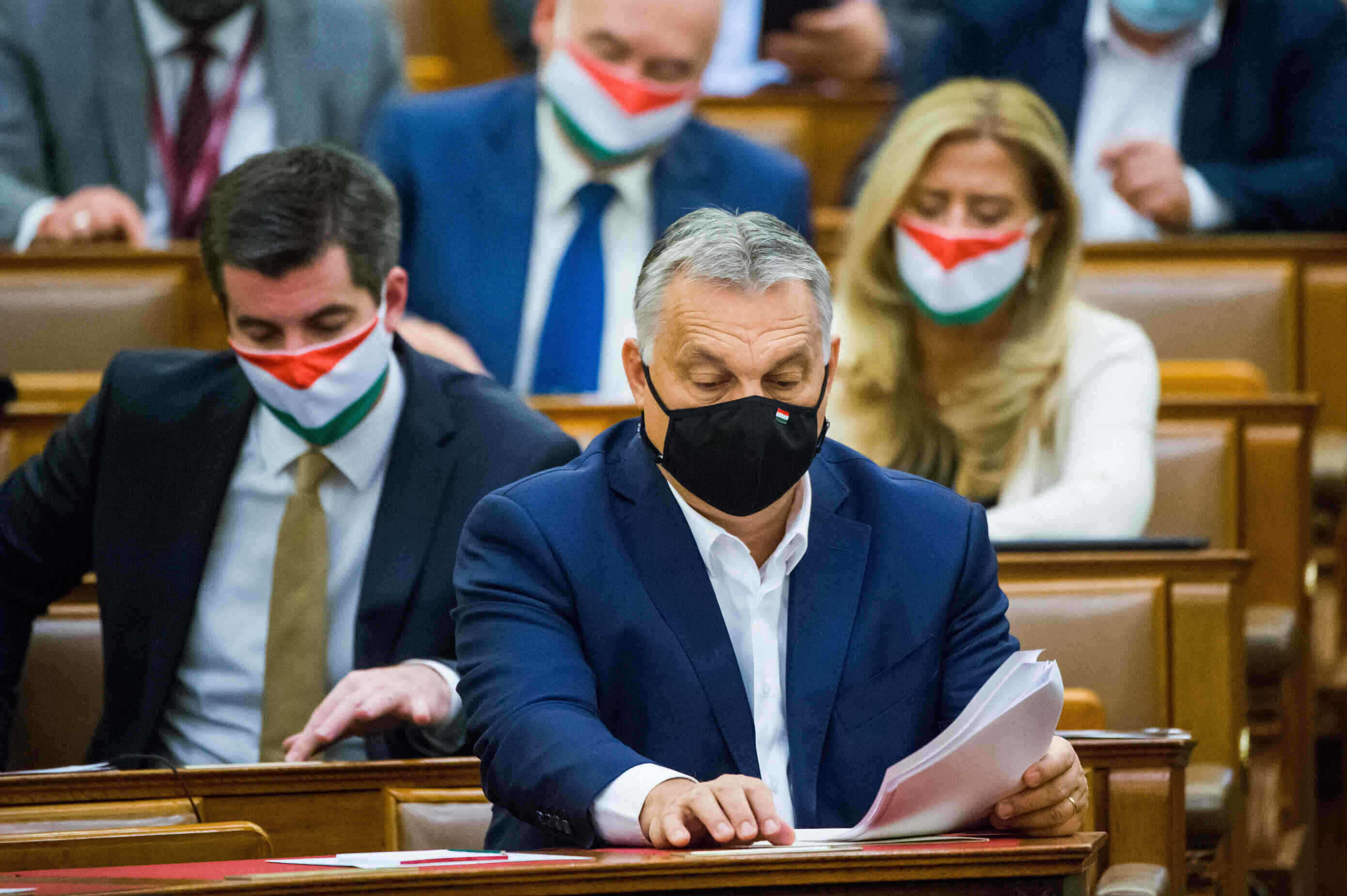 Orbán im Parlament