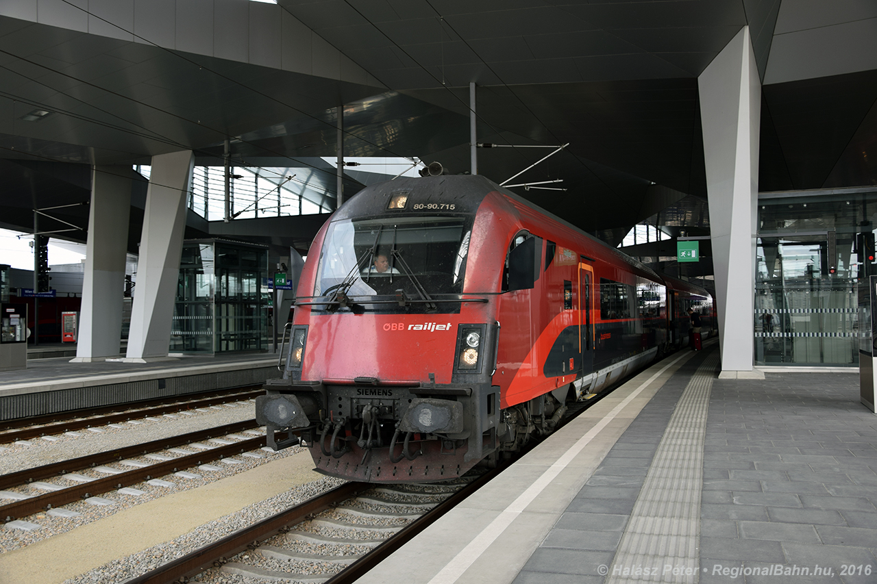 السكك الحديدية railjet فيينا بودابست