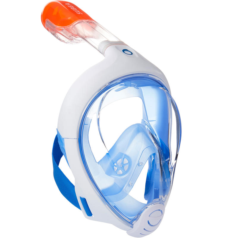 snorkelling mask