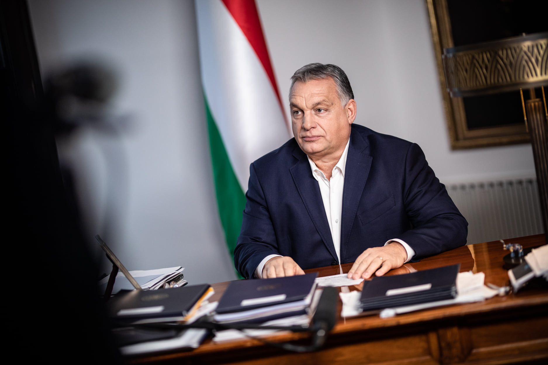 Orbán नए आर्थिक नियम