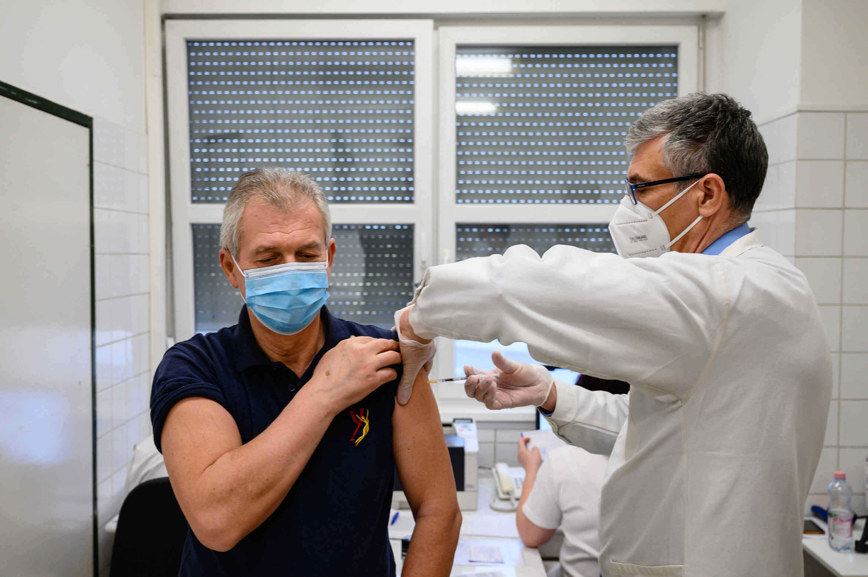 匈牙利冠狀病毒疫苗